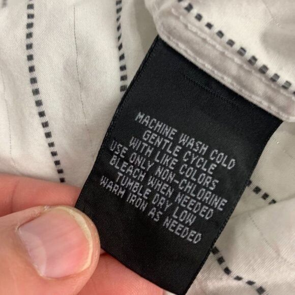 J. Ferrar Mens Size XL Modern Fit Long Sleeve Striped Dress Shirt 100% Cotton - Picture 3 of 10